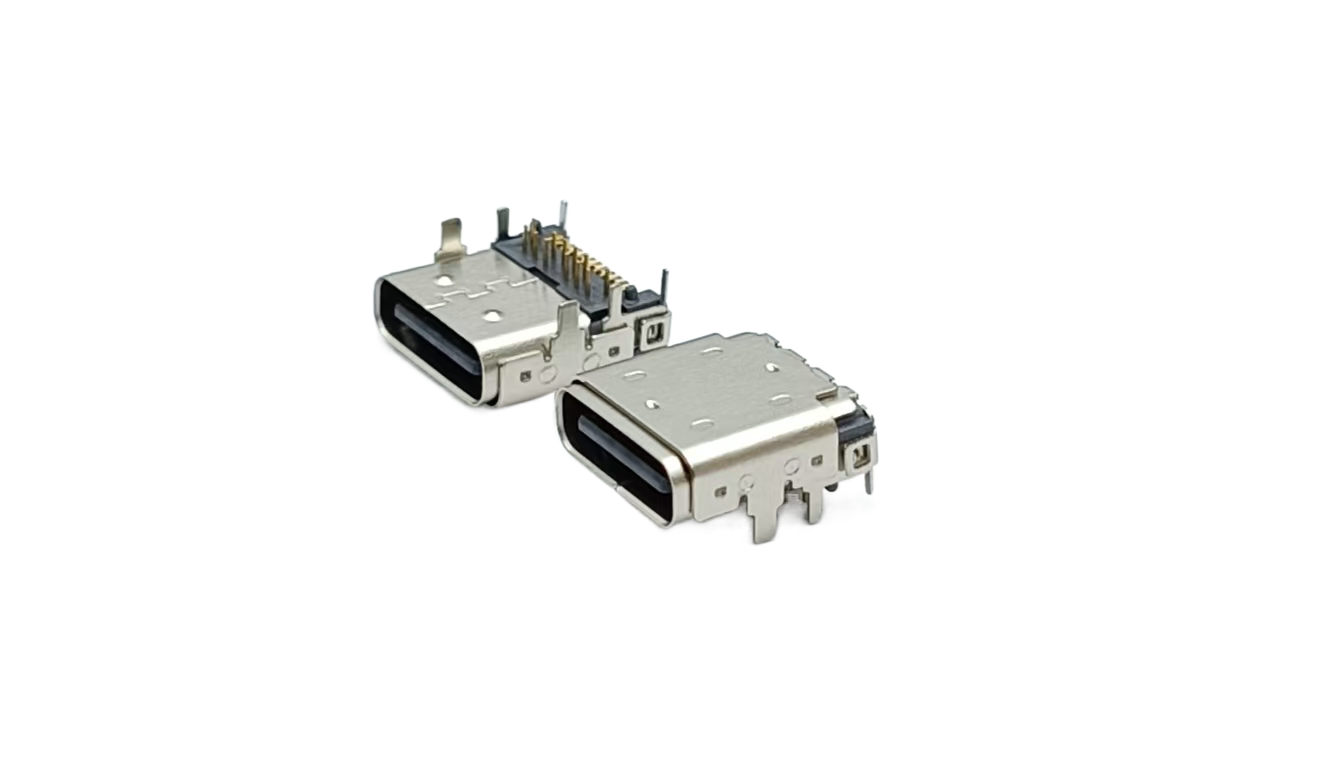 D13-0824-24032 Rugged Type-C receptacle
