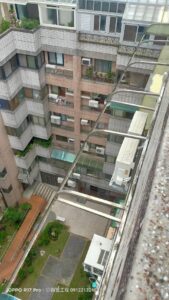 新北市採光罩耐力板舊換新｜鼎豐外牆修繕工程-9