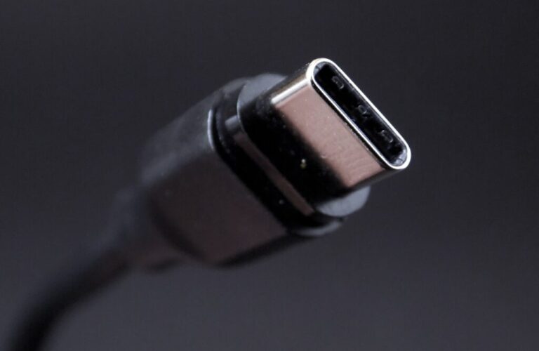 USB Type-C